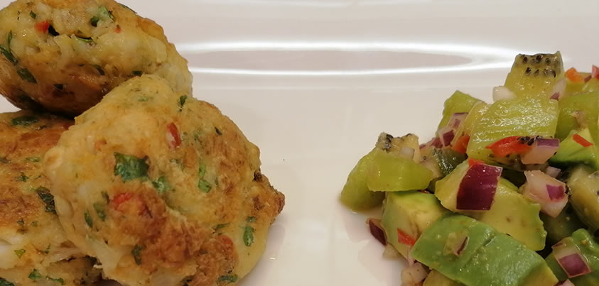 Crab Cakes with Kiwi and Avocado Salsa