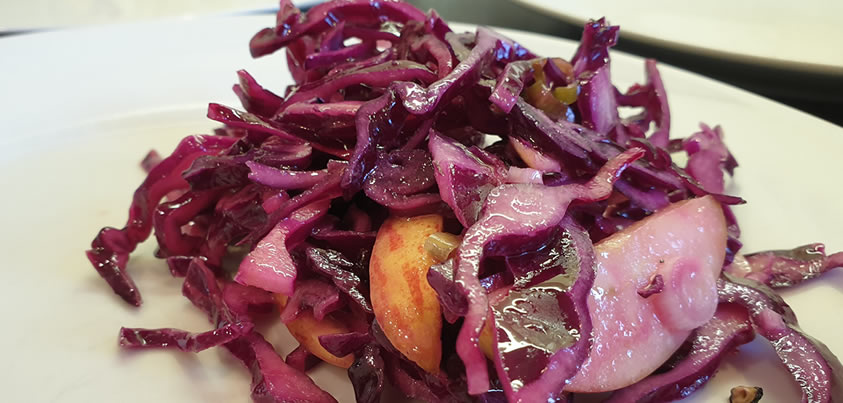 Red Cabbage Salad with Champagne Vinaigrette