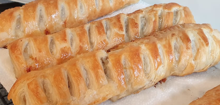 Sausage Rolls with Rough Puff Pastry